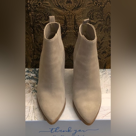 Marc Fisher Womens Maree Suede Stretch Ankle Boots 7.5 - Picture 2 of 5